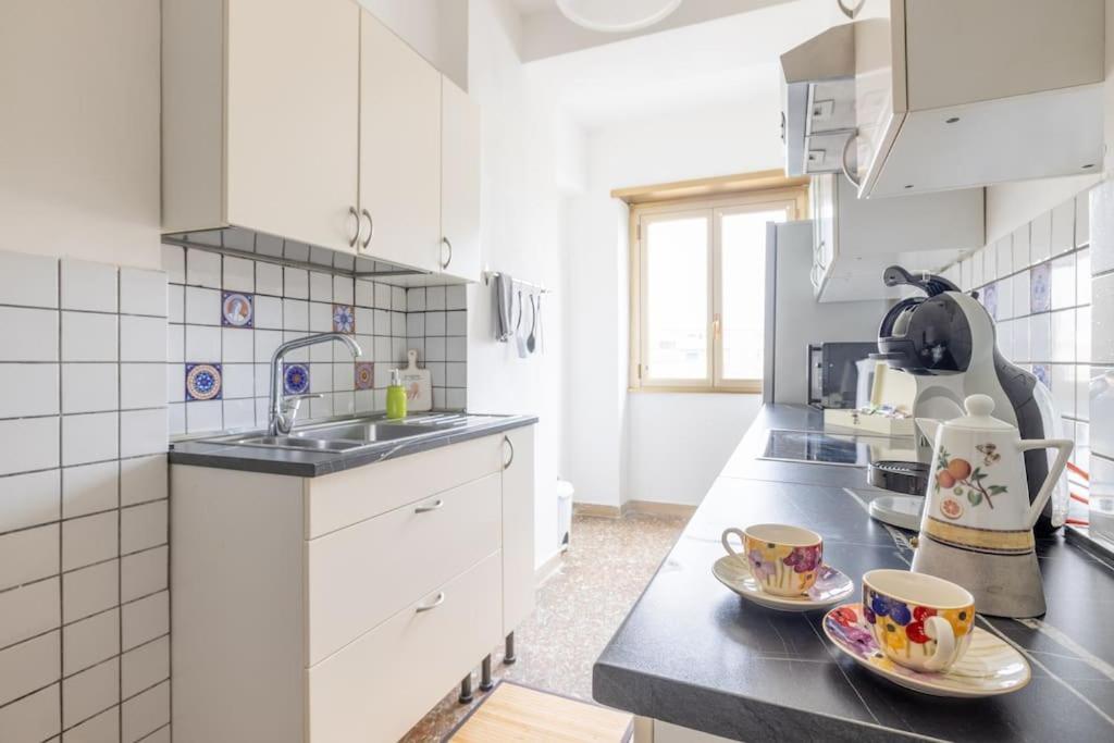Ambra'S Bright Apartment Rome Exterior photo